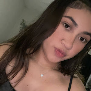 Meet your Posher, Beatriz